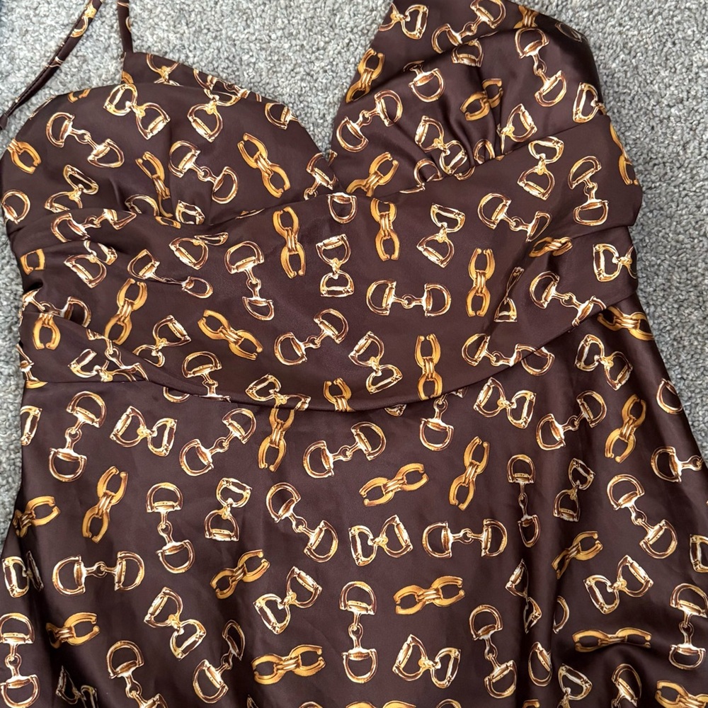 MAX RAVE Large Brown and Gold horse bit/chain  Print Tank Top